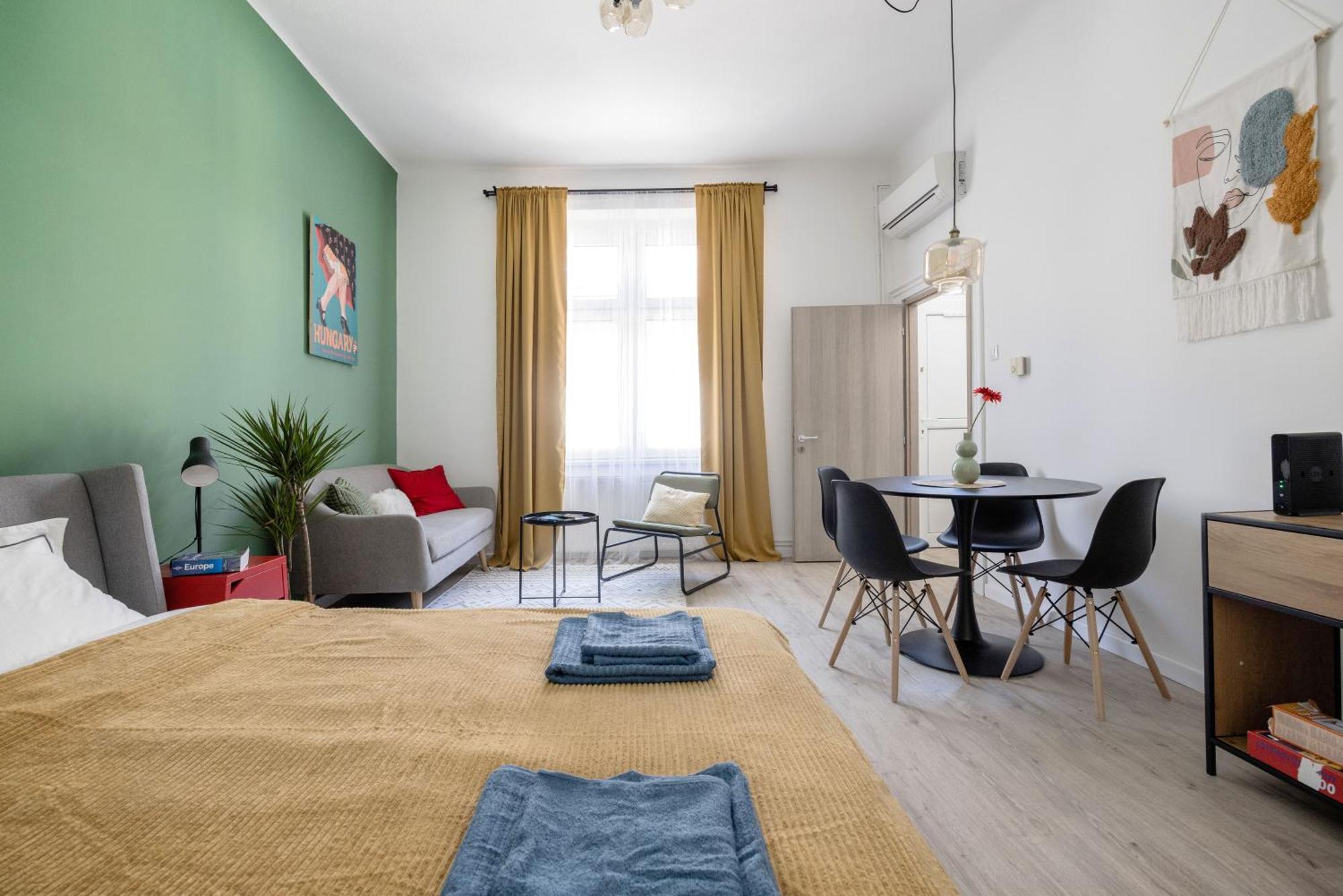 Stylish And Colourful In The Centre Budapest